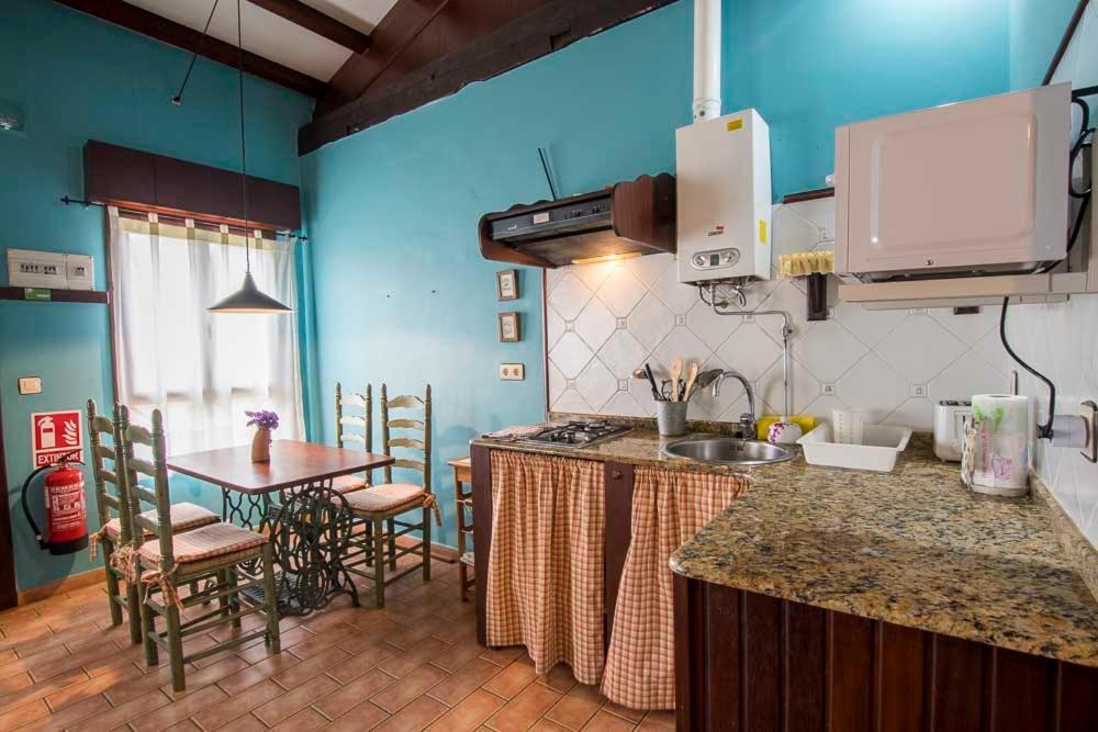 Apartamentos El Cueto Ovinana  Bagian luar foto