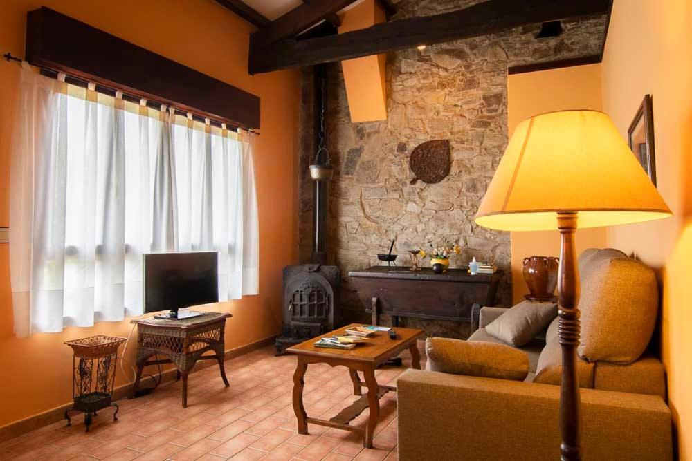 Apartamentos El Cueto Ovinana  Bagian luar foto