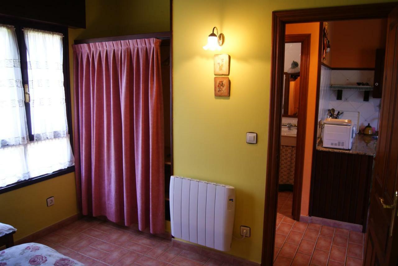 Apartamentos El Cueto Ovinana  Bagian luar foto